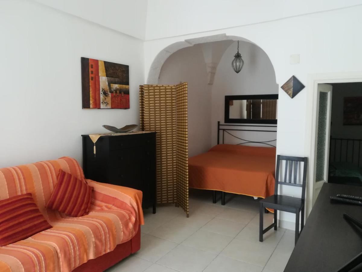 Vico Anglani Guest House Ostuni Exteriör bild